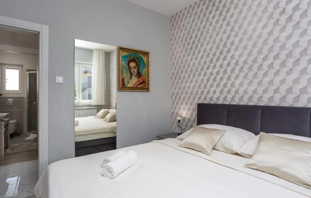 Apartment Estate 2 - Island Krk By Villas Guide Malinska
